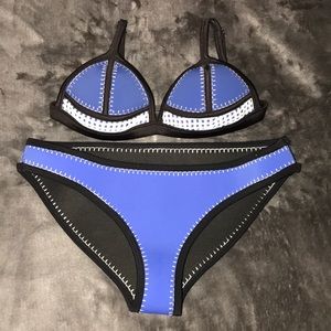 NEOPRENE BLACK/BLUE W/KNIT XS BIKINI LIKE TRIANGL